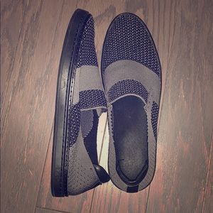 UGG slip on sneakers